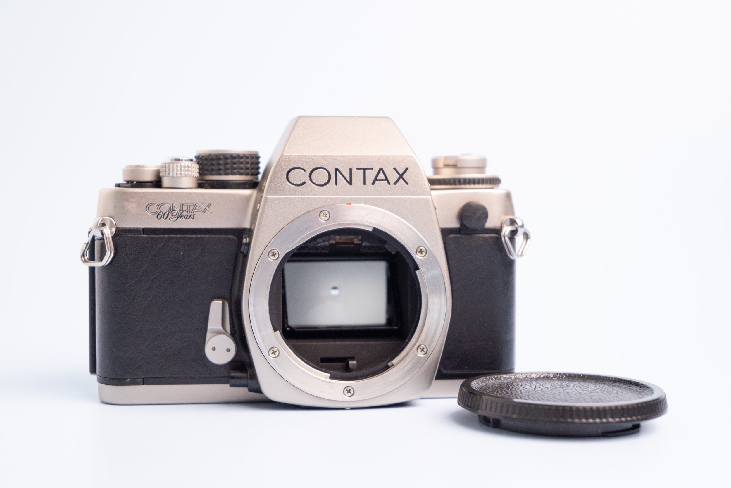 フィルムカメラ CONTAX S2 60YEARS Contax S2 60 Years Edition 35mm Film SLR Camera with Body Cap — F